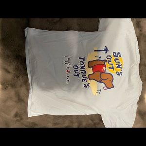 Puppy Love Woman’s Large Shirt